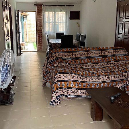 Villa Cb Abidjan Extérieur photo