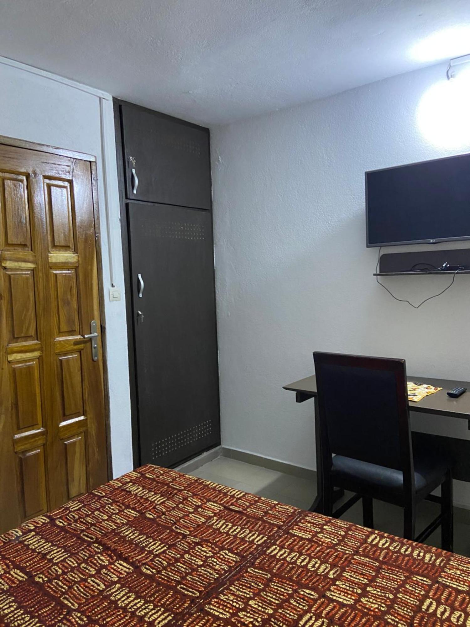 Villa Cb Abidjan Chambre photo